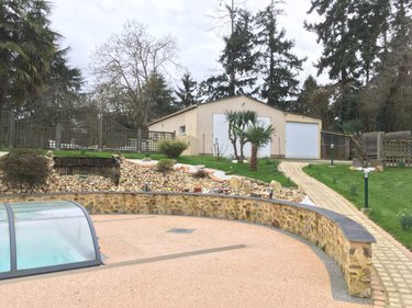 Maison a vendre Bourgbarré 35230 Ille-et-Vilaine 246 m2 10 pièces 986600 euros