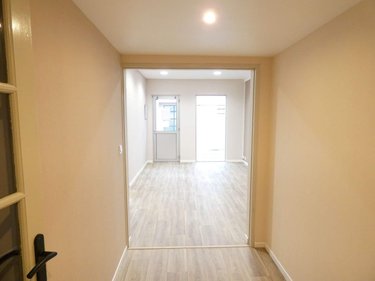 Location fonds et murs commerciaux Bain-de-Bretagne 35470 Ille-et-Vilaine 140 m2  800 euros