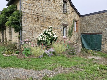 Location maison Pléchâtel 35470 Ille-et-Vilaine 128 m2 5 pièces 1050 euros