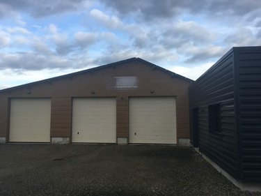 Location divers Le Sel-de-Bretagne 35320 Ille-et-Vilaine 180 m2  1200 euros