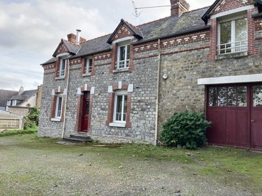 Location maison Rives-du-Couesnon 35140 Ille-et-Vilaine 125 m2 6 pièces 880 euros