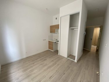Location appartement Rennes 35000 Ille-et-Vilaine 20 m2 1 pièce 319 euros