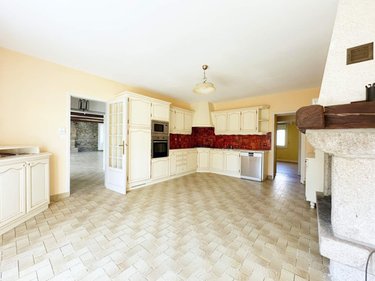 Maison a vendre Pleslin-Trigavou 22490 Côtes-d'Armor 235 m2 12 pièces 391500 euros