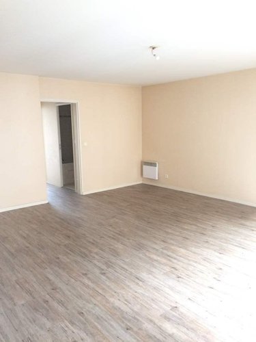 Location appartement Tours 37000 Indre-et-Loire 77 m2 3 pièces 870 euros