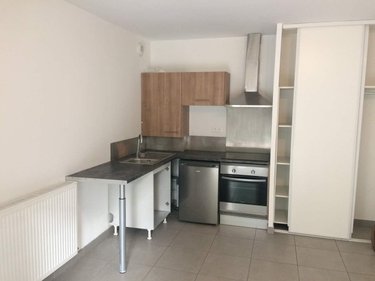 Location appartement Joué-lès-Tours 37300 Indre-et-Loire 46 m2 2 pièces 600 euros