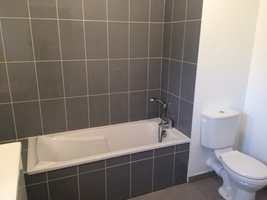 Location appartement Joué-lès-Tours 37300 Indre-et-Loire 46 m2 2 pièces 600 euros