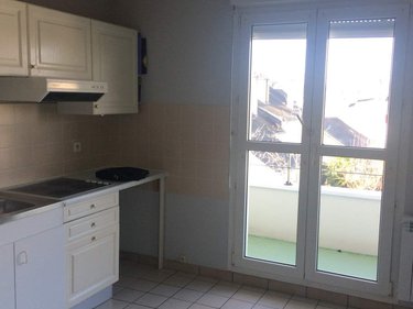 Location appartement Saint-Cyr-sur-Loire 37540 Indre-et-Loire 71 m2 3 pièces 830 euros