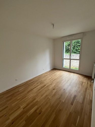 Location appartement Saint-Cyr-sur-Loire 37540 Indre-et-Loire 65 m2 3 pièces 895 euros