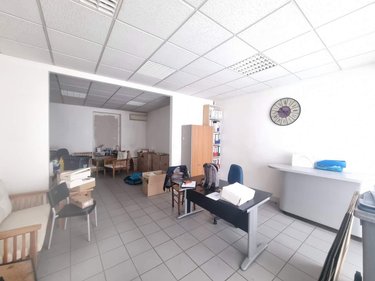 Immeuble a vendre Tours 37000 Indre-et-Loire 100 m2  260000 euros