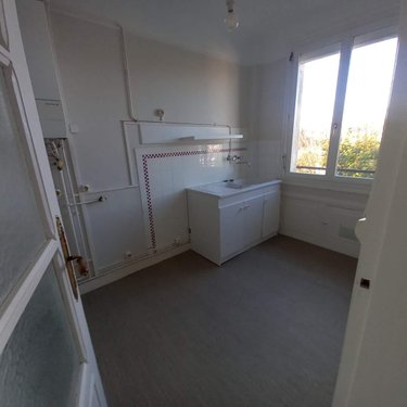Location appartement Tours 37000 Indre-et-Loire 40 m2 2 pièces 580 euros
