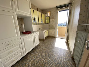 Appartement a vendre Tours 37000 Indre-et-Loire 63 m2 4 pièces 121900 euros