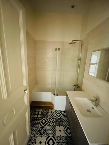 Location appartement Tours 37000 Indre-et-Loire 104 m2 4 pièces 1400 euros
