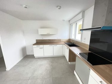 Location maison Tours 37000 Indre-et-Loire 85 m2 4 pièces 1290 euros