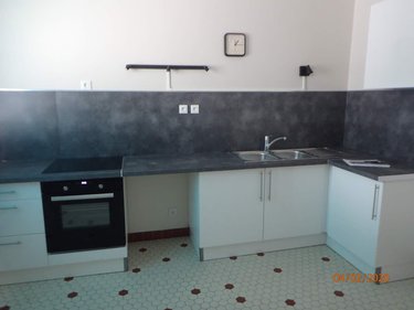Location appartement Tours 37000 Indre-et-Loire 103 m2 3 pièces 1300 euros