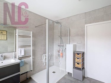 Appartement a vendre Tours 37000 Indre-et-Loire 142 m2 5 pièces 374400 euros