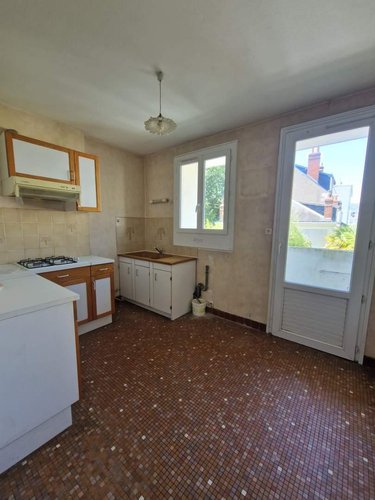 Appartement a vendre Tours 37000 Indre-et-Loire 65 m2 3 pièces 145040 euros
