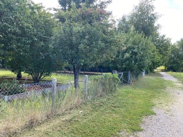 Terrain a batir a vendre Montlouis-sur-Loire 37270 Indre-et-Loire 655 m2  136600 euros
