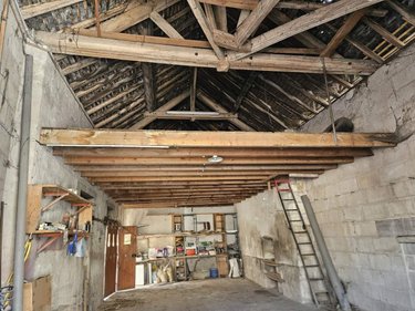 Garage et parking a vendre L'Île-Bouchard 37220 Indre-et-Loire  54800 euros