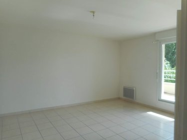 Location appartement Bléré 37150 Indre-et-Loire 50 m2 2 pièces 620 euros