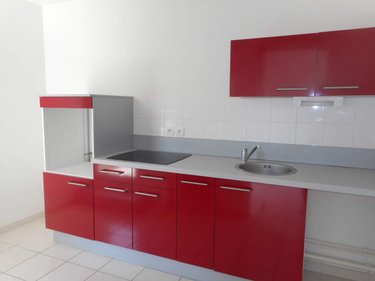 Location appartement Bléré 37150 Indre-et-Loire 50 m2 2 pièces 620 euros