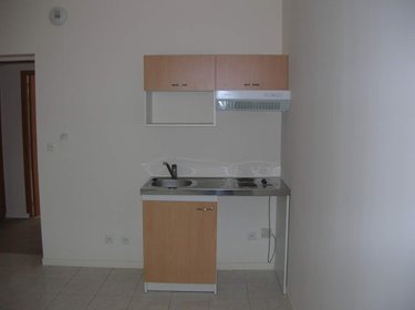 Location appartement Amboise 37400 Indre-et-Loire 27 m2 2 pièces 415 euros