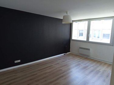 Fonds et murs commerciaux a vendre Tours 37000 Indre-et-Loire 96 m2  239200 euros