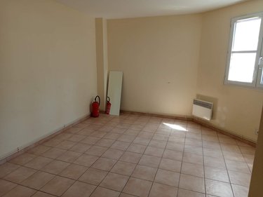 Fonds et murs commerciaux a vendre Tours 37000 Indre-et-Loire 96 m2  239200 euros