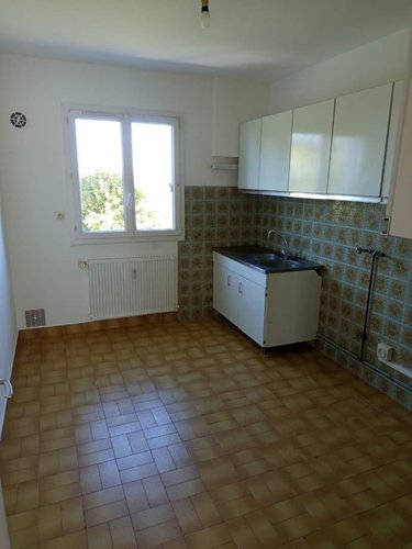 Appartement a vendre Amboise 37400 Indre-et-Loire 72 m2 4 pièces 156000 euros