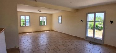 Location maison Saint-Martin-le-Beau 37270 Indre-et-Loire 145 m2 6 pièces 1200 euros