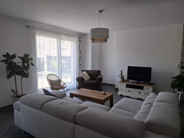 Location maison Civray-de-Touraine 37150 Indre-et-Loire 98 m2 4 pièces 850 euros