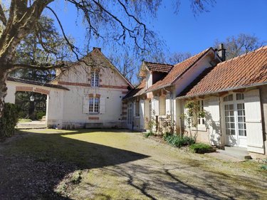 propriete a vendre Vallières-les-Grandes 41400 Loir-et-Cher 361 m2 9 pièces 884000 euros