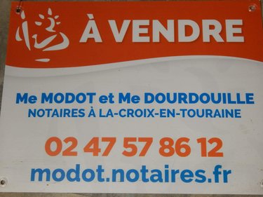 Garage et parking a vendre Tours 37000 Indre-et-Loire  27000 euros