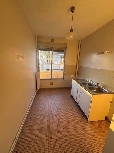 Appartement a vendre Tours 37000 Indre-et-Loire 43 m2 2 pièces 126960 euros