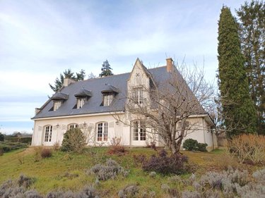 Maison a vendre Chinon 37500 Indre-et-Loire 220 m2 7 pièces 456800 euros