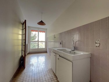 Appartement a vendre La Riche 37520 Indre-et-Loire 80 m2 4 pièces 147600 euros