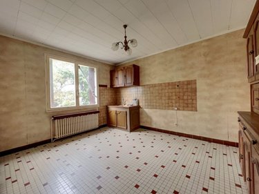 Maison a vendre Joué-lès-Tours 37300 Indre-et-Loire 203 m2 7 pièces 334800 euros