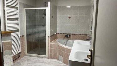 Maison a vendre Luynes 37230 Indre-et-Loire 196 m2 7 pièces 393400 euros