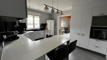 Maison a vendre Luynes 37230 Indre-et-Loire 196 m2 7 pièces 393400 euros