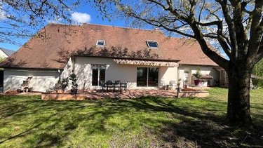 Maison a vendre Luynes 37230 Indre-et-Loire 174 m2 7 pièces 445480 euros