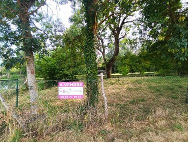 Terrains de loisirs bois etangs a vendre Saint-Firmin-des-Prés 41100 Loir-et-Cher 215 m2  6000 euros