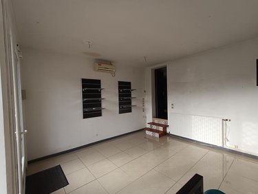 Location fonds et murs commerciaux Naveil 41100 Loir-et-Cher 69 m2  550 euros