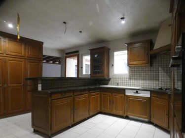 Immeuble a vendre Château-Renard 45220 Loiret 138 m2  91250 euros