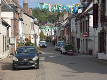 Immeuble a vendre Château-Renard 45220 Loiret 138 m2  91250 euros