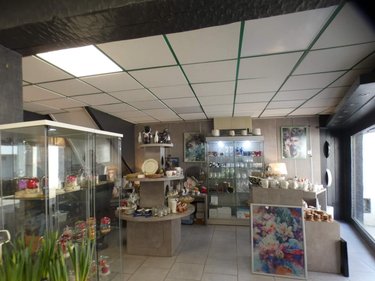 Immeuble a vendre Château-Renard 45220 Loiret 138 m2  91250 euros