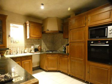Immeuble a vendre Château-Renard 45220 Loiret 138 m2  99650 euros