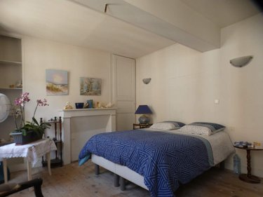 Immeuble a vendre Château-Renard 45220 Loiret 138 m2  99650 euros