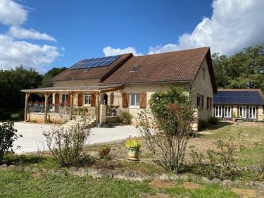 Maison a vendre Limogne-en-Quercy 46260 Lot 220 m2 8 pièces 376560 euros