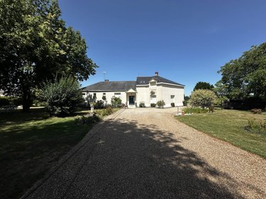 Maison a vendre Vernantes 49390 Maine-et-Loire 207 m2  414765 euros