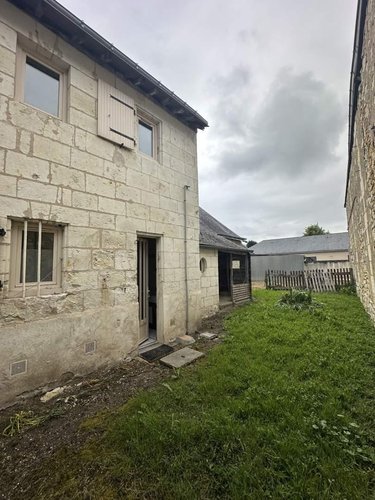Immeuble a vendre Vernantes 49390 Maine-et-Loire 150 m2  105004 euros