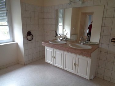 Location maison Saint-Planchers 50400 Manche 167 m2 5 pièces 982 euros
